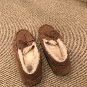 Ugg slippers moccasin